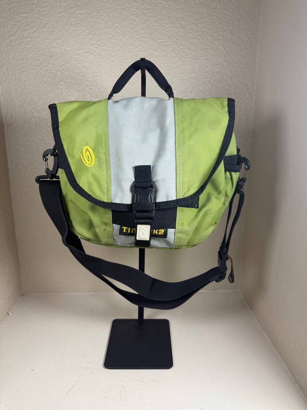 Timbuk2 nylon crossbody messenger bag with an adjustable shoulder strap